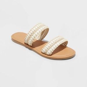 Universal Thread Kimmy Slides/Sandals-New Size 8